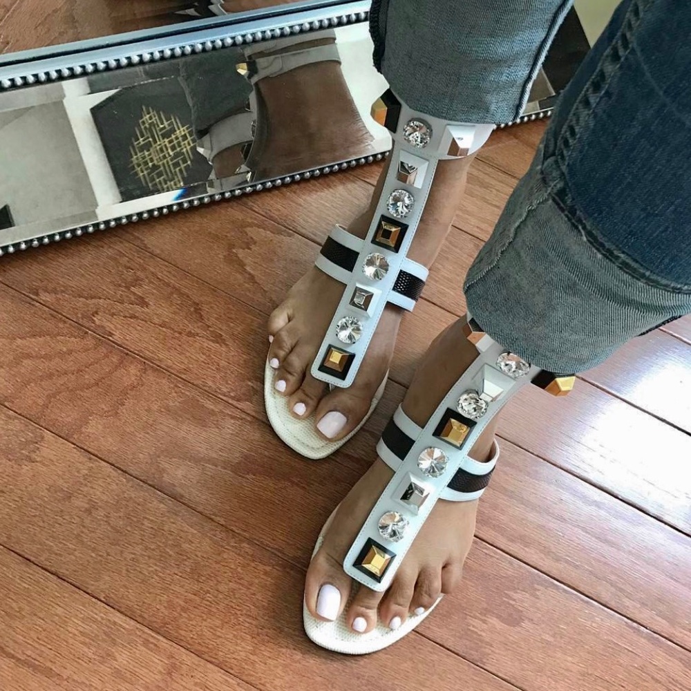 Flats sandals fendi